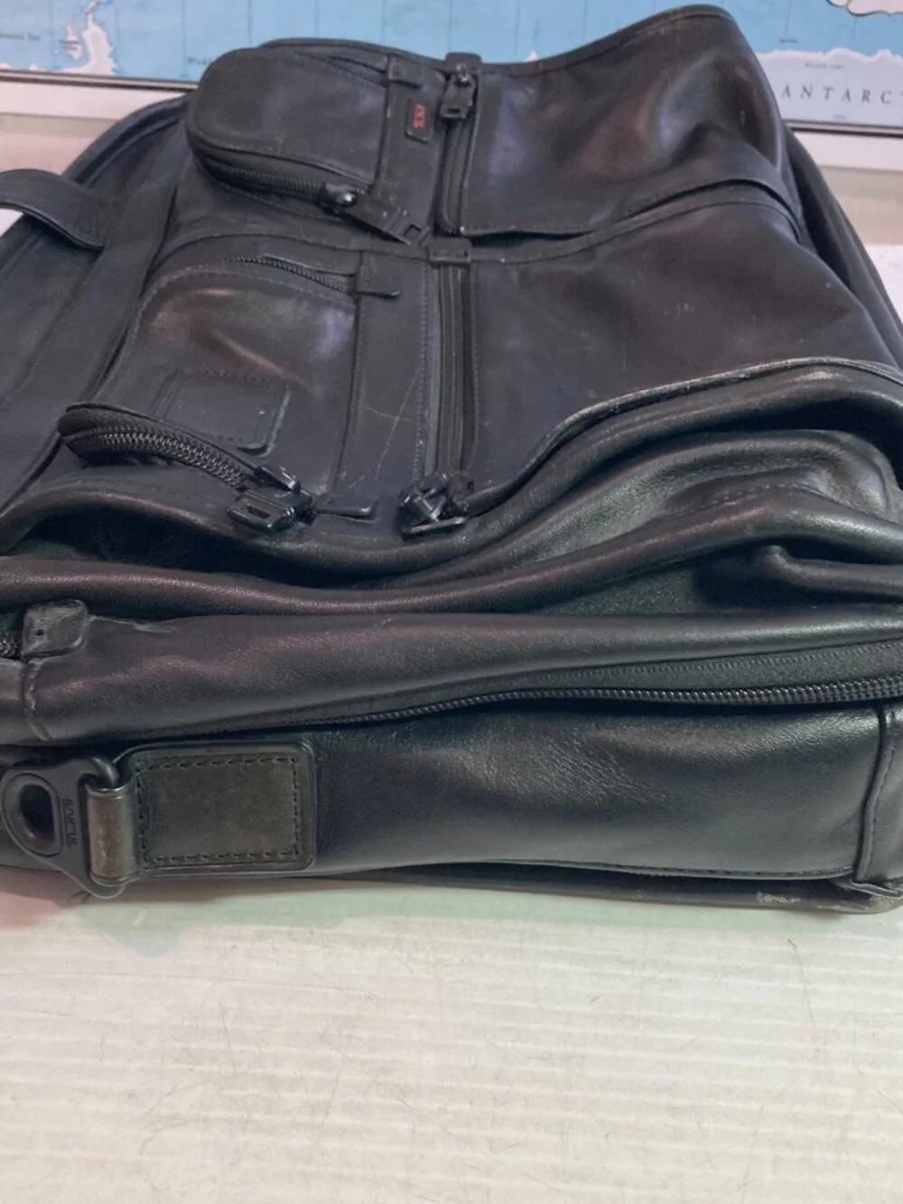 Tumi 96141DH Black Expandable Leather Organizer Computer Laptop  Briefcase 15x12